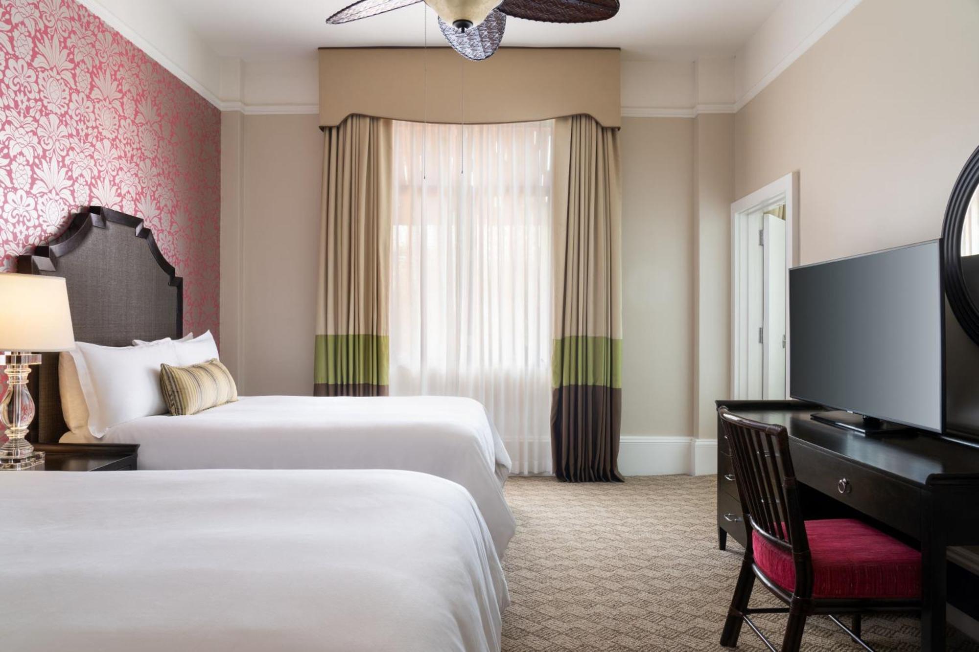 The Royal Hawaiian, A Luxury Collection Resort, Waikiki Гонолулу Экстерьер фото