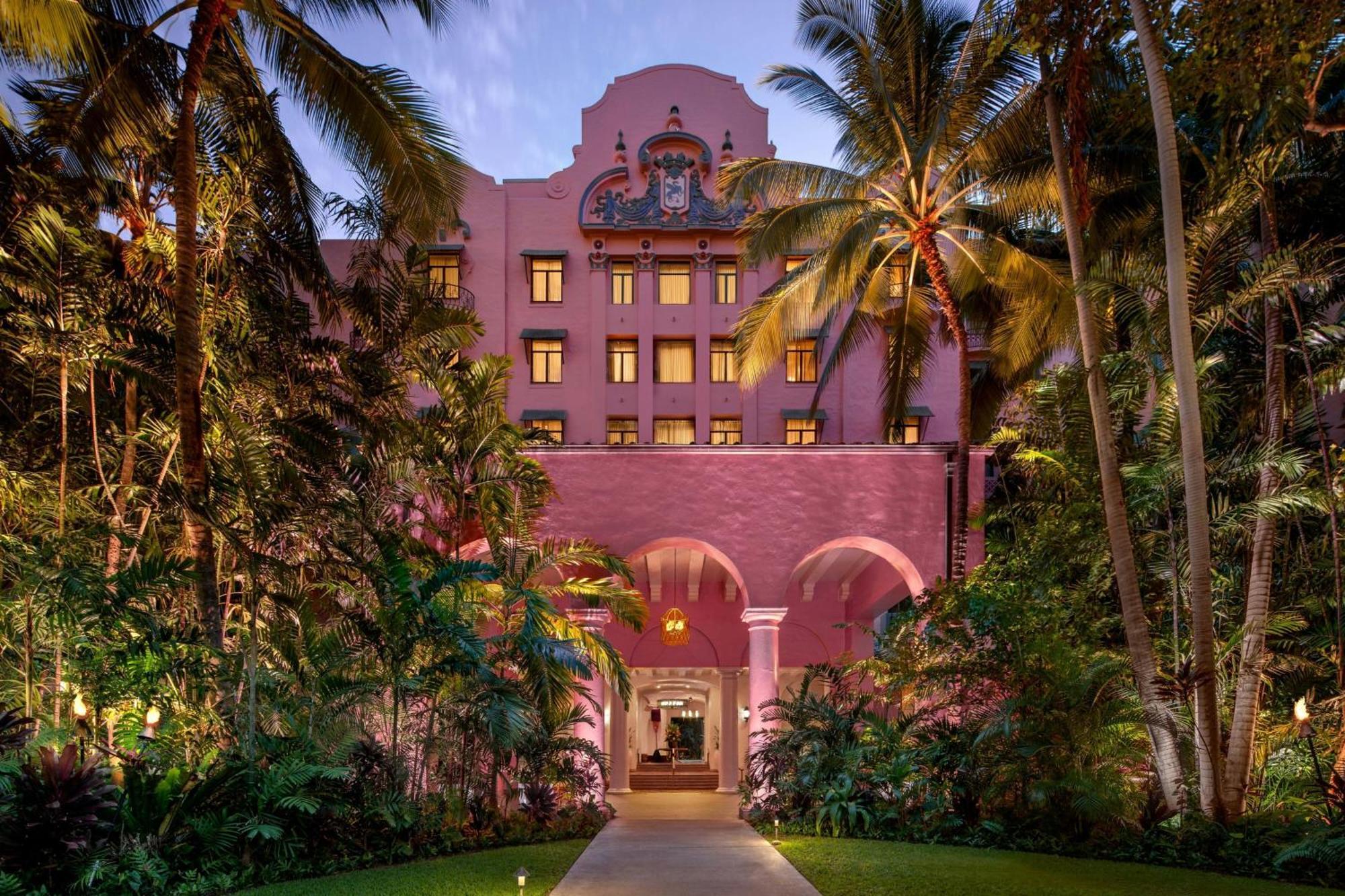 The Royal Hawaiian, A Luxury Collection Resort, Waikiki Гонолулу Экстерьер фото